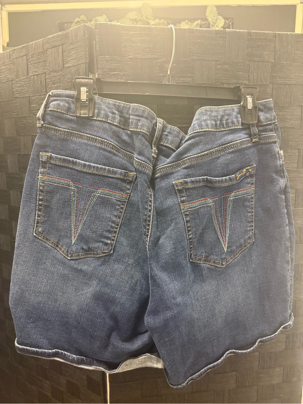 Seven7 Medium Blue High-Rise Cuffed Denim Shorts - Picture 4 of 4